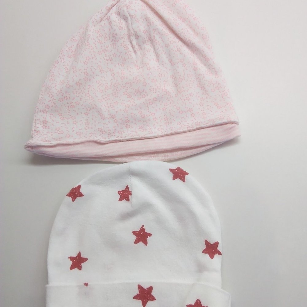 Gap 2 Knit Caps in Red and Pink